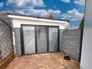 Photo 20- click for photo gallery